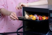 微波炉使用指南：安全操作与常见问题解答？
