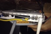 电脑有光纤怎么连接无线网？需要哪些设备和设置？