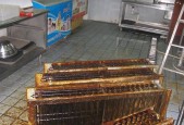 掌握正确的以上海面馆油烟机清洗方法，健康环保轻松实现（为你的厨房换上“洁净衣”——掌握以上海面馆油烟机清洗方法）