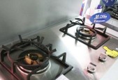 家用燃气灶报废年限的探讨（燃气灶报废年限与安全使用的关系）