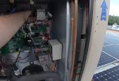 空调自动停机的原因及维修方案（解析空调自动停机的常见原因和维修方法）