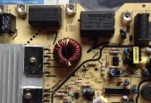 电磁炉故障E1的原因及解决方法（电磁炉使用注意事项以及避免E1故障的技巧）