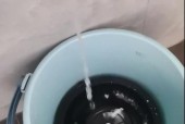 油烟机杀菌清洗方法（简单易行的油烟机清洁步骤）