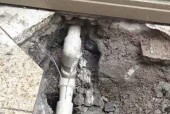 如何应对旧热水器水管生锈问题（解决旧热水器水管生锈的有效方法）