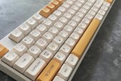 有线键盘图片展示什么样的外观？