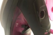 如何准确判断电熨斗温度（调温度的技巧与注意事项）