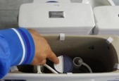 马桶水箱冲水无力的解决方法（马桶水箱上不了水的常见问题及解决方案）