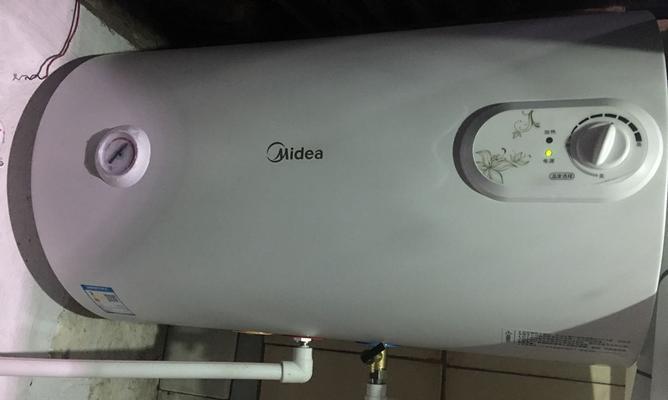 解析美的电热水器嗡嗡响声的原因及解决方法（探究美的电热水器嗡嗡响声）  第1张