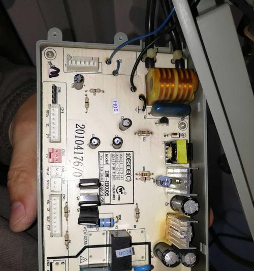 夏普燃气热水器E1故障分析（夏普燃气热水器E1故障的原因和解决方法）  第1张