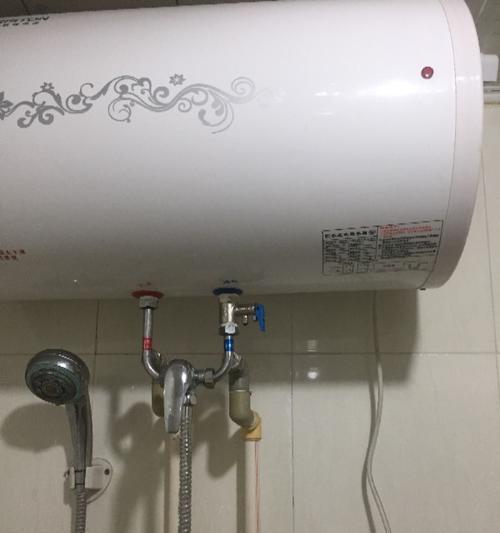 燃气灶漏水的原因及解决方法（燃气灶漏水的危害及如何应对）  第1张