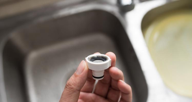 保障水质安全，解决净水器安装漏洞（揭秘净水器安装漏洞的成因与解决方案）  第1张
