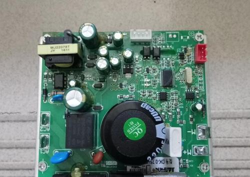 跑步机下控板电源故障的原因及解决方法（探究跑步机下控板电源故障的发生原因）  第1张