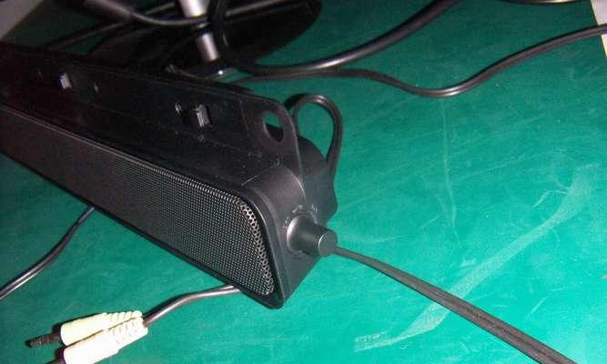 如何解决音箱显示器持续响的问题（遇到音箱显示器持续响的情况时）  第1张