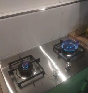 燃气灶自动关闭的原因（为什么燃气灶会自动关闭）  第1张