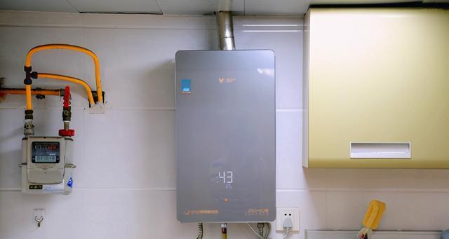 热水器出现E1代码的原因与维修方法（解读热水器E1故障代码）  第1张