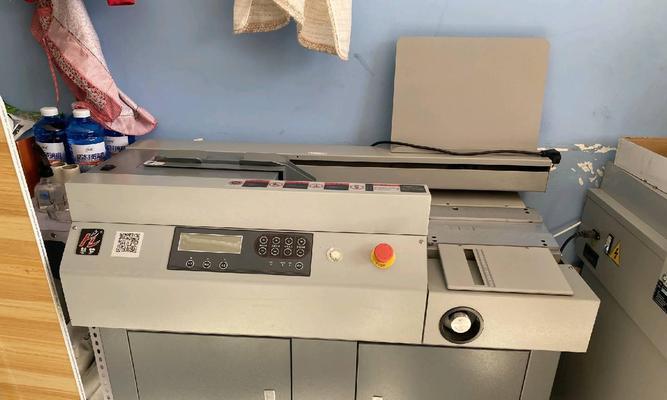 奥西工程复印机故障及解决方案（解决奥西工程复印机故障的实用技巧）  第1张