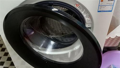 滚筒洗衣机水桶漏水解决方法（有效应对洗衣机水桶漏水的措施）  第1张