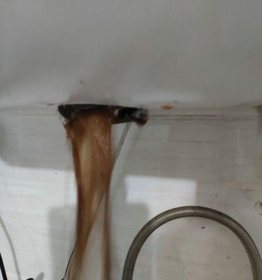海尔油烟机滤芯清洗方法（家庭厨房环境焕然一新）  第1张