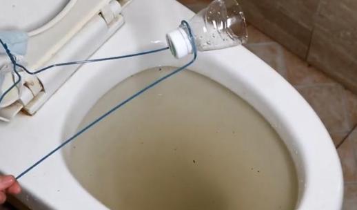 马桶堵了下水特别慢怎么办？快速解决方法有哪些？  第3张