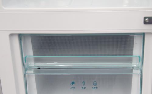 冰柜结霜了怎么办？如何快速有效去除冰柜内部的霜？  第3张