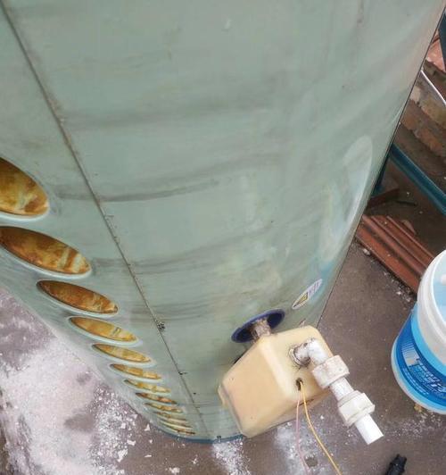 太阳热水器水垢清洗方法是什么？如何有效去除水垢？  第3张