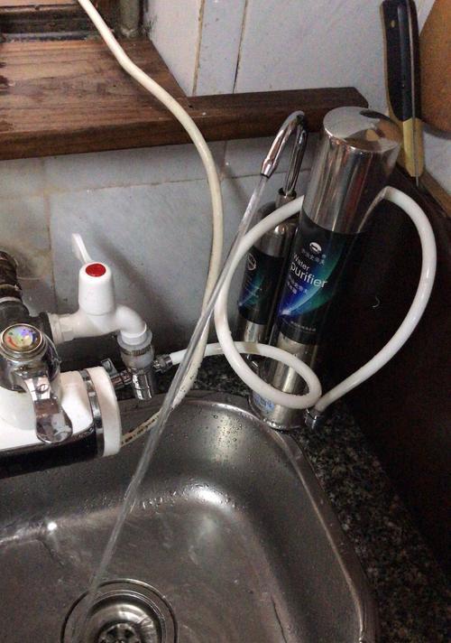 净水器回水不停是什么原因？如何解决？  第3张