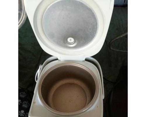 电饭煲系统出错怎么办？如何快速解决常见故障？  第3张