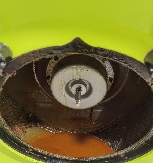 油路清洗油烟机怎么操作？清洗后效果如何保持？  第2张