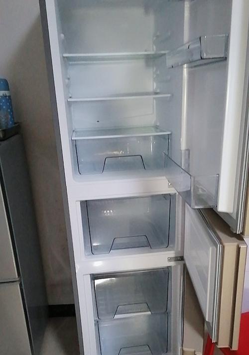 美的双开门冰箱冷冻室不制冷怎么办？如何快速解决？  第1张
