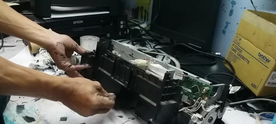 佳能复印机维修上门费用是多少？如何预约维修服务？  第3张