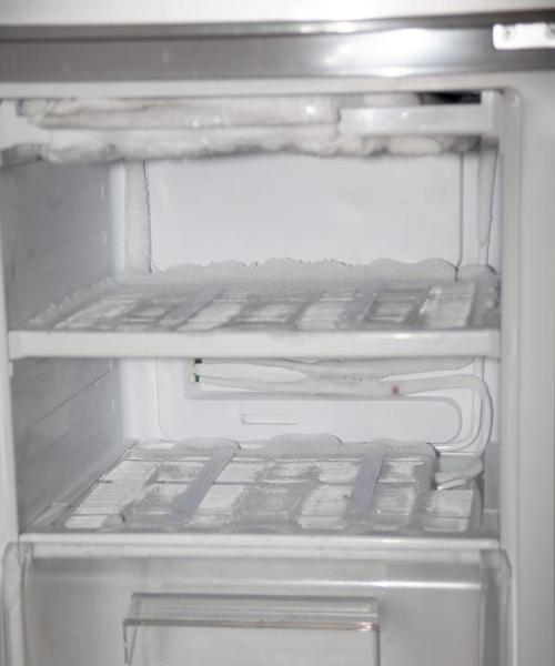 冰箱冷藏室漏水孔堵塞了怎么办？有效解决方法有哪些？  第2张