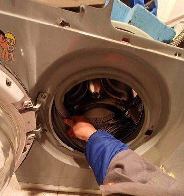 冼衣机洗完有存水的原因及解决方法（洗衣机排水不畅怎么办）  第3张