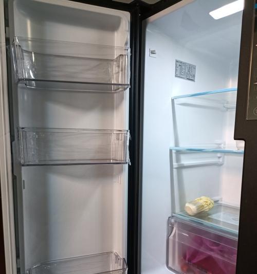 风冷冰箱嗡嗡不制冷的原因及解决方法（分析风冷冰箱嗡嗡不制冷的原因）  第3张