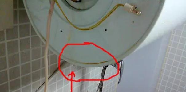 热水器外壳修复的方法及效果（探索热水器外壳修复的可行性与实用性）  第2张