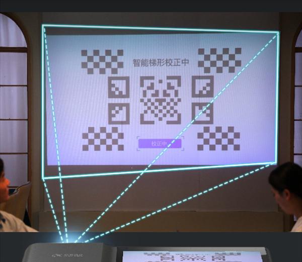 解决投影仪对焦不清楚的问题（使用正确方法和工具调整焦点）  第1张