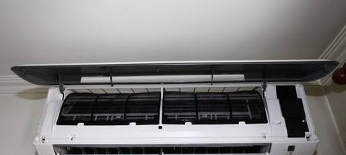 如何正确拆卸格力空调的过滤网（详细教程）  第3张
