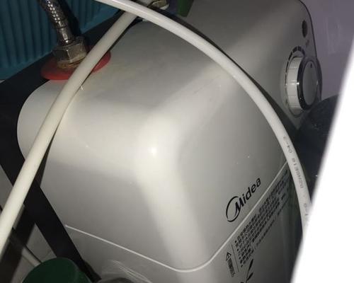 美的5升热水器清洗方法（轻松解决家用热水器清洗问题）  第3张