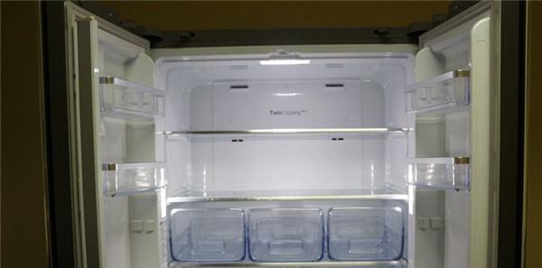 冰箱保鲜室有水怎么办？解决方法有哪些？  第2张