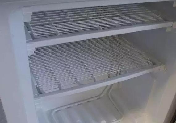 冰箱不制冷且内部结霜怎么办？常见原因及解决方法是什么？  第2张
