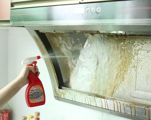 油烟机清洗的最佳方法是什么？清洗后如何保持效果持久？  第3张