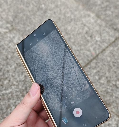 手机前摄像头变后置的原因是什么？  第3张