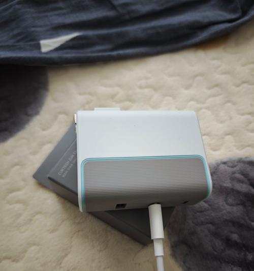 带充电显示头的充电器叫什么？这种充电器有什么特点？  第1张
