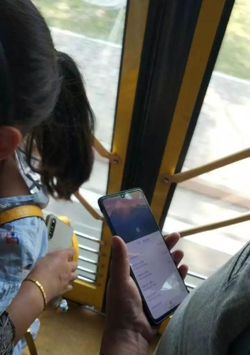 华为mate60悬浮窗功能如何启用？使用中遇到问题怎么办？  第1张