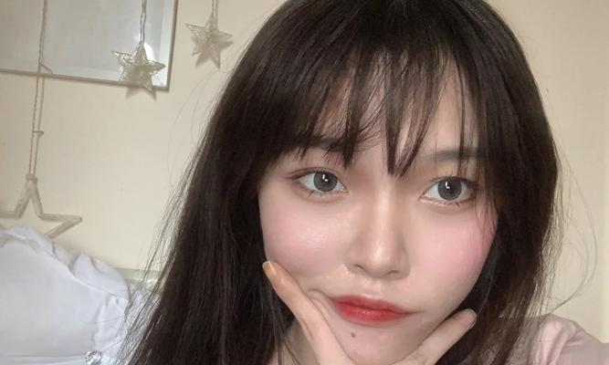怎么用美颜相机去除衣服褶皱？美颜相机有哪些功能？  第1张