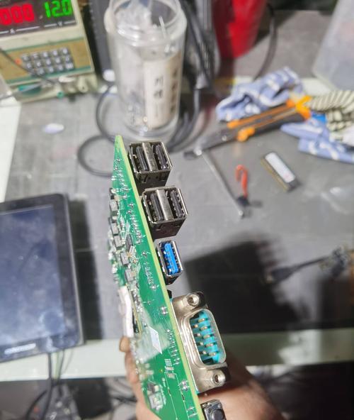电脑主板尺寸选择有哪些考虑因素？  第3张