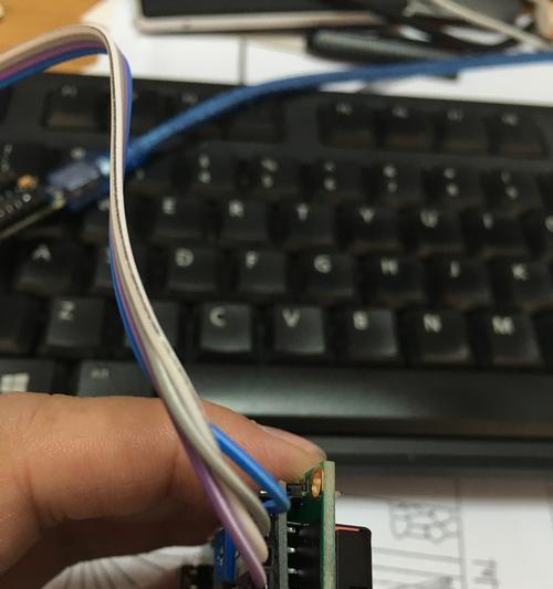 电脑机箱小屏幕如何自定义视频？操作指南是什么？  第1张