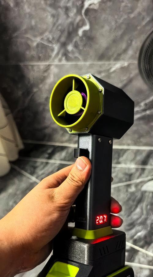 暴力风扇转换器的使用方法是什么？  第2张