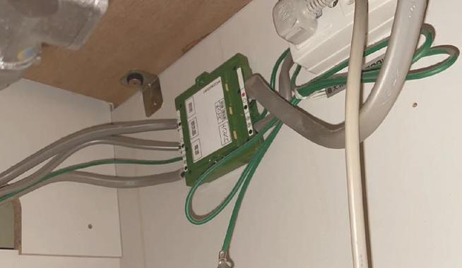 商用冰柜漏电的解决方法（保障商家和顾客安全的有效措施）  第3张