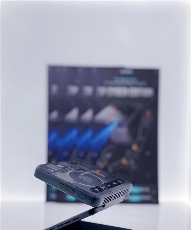 折叠之间，Aurzen 极哲重新定义便携投影  第7张